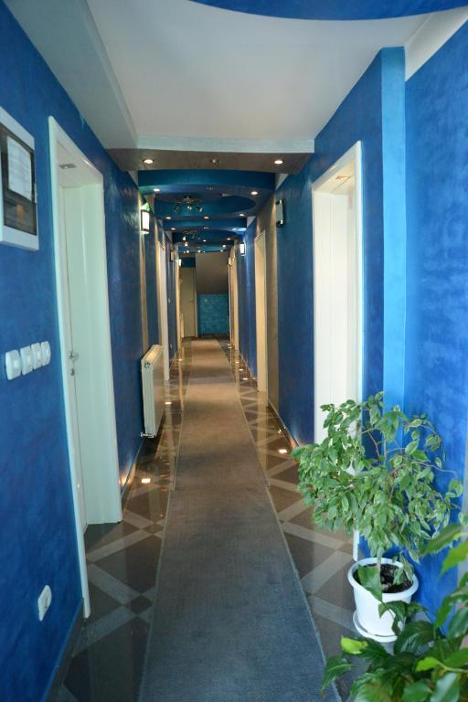 Hotel Zeneva 크라구예바츠 외부 사진